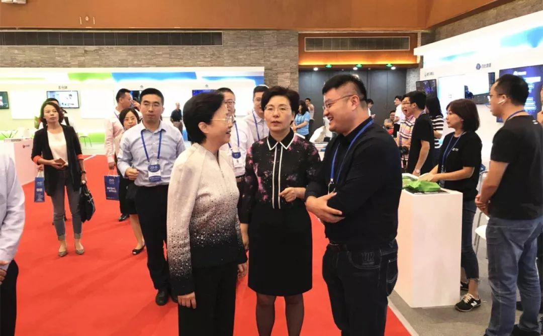 万物互联 安全相伴 | 任子行出席2018江苏互联网大会 - 作者:任子行 万物互联 安全相伴 | 任子行出席2018江苏互联网大会 - 作者:任子行