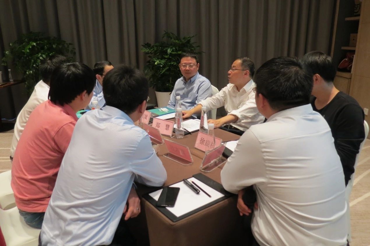 逐鹿安全沙龙:商业银行欺骗防御与SDL体系落地的实践 - 作者:默安科技 逐鹿安全沙龙:商业银行欺骗防御与SDL体系落地的实践 - 作者:默安科技