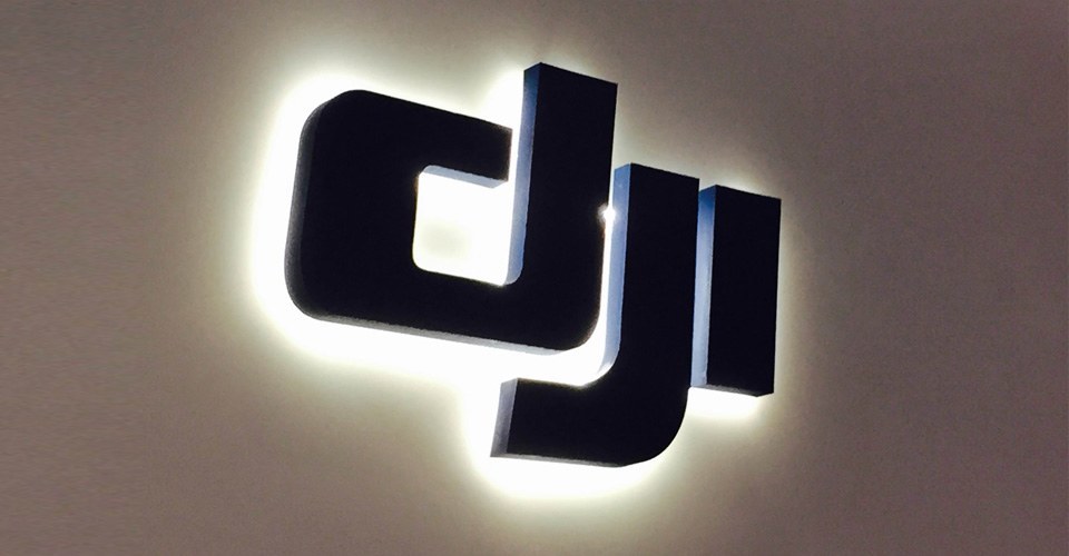 dji-logo.jpg