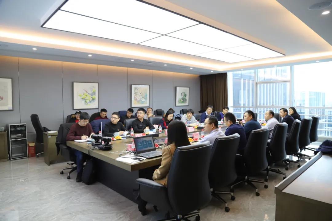 创新驱动 安全为先|中孚信息媒体开放日顺利举办 - 作者:中孚信息 创新驱动 安全为先|中孚信息媒体开放日顺利举办 - 作者:中孚信息