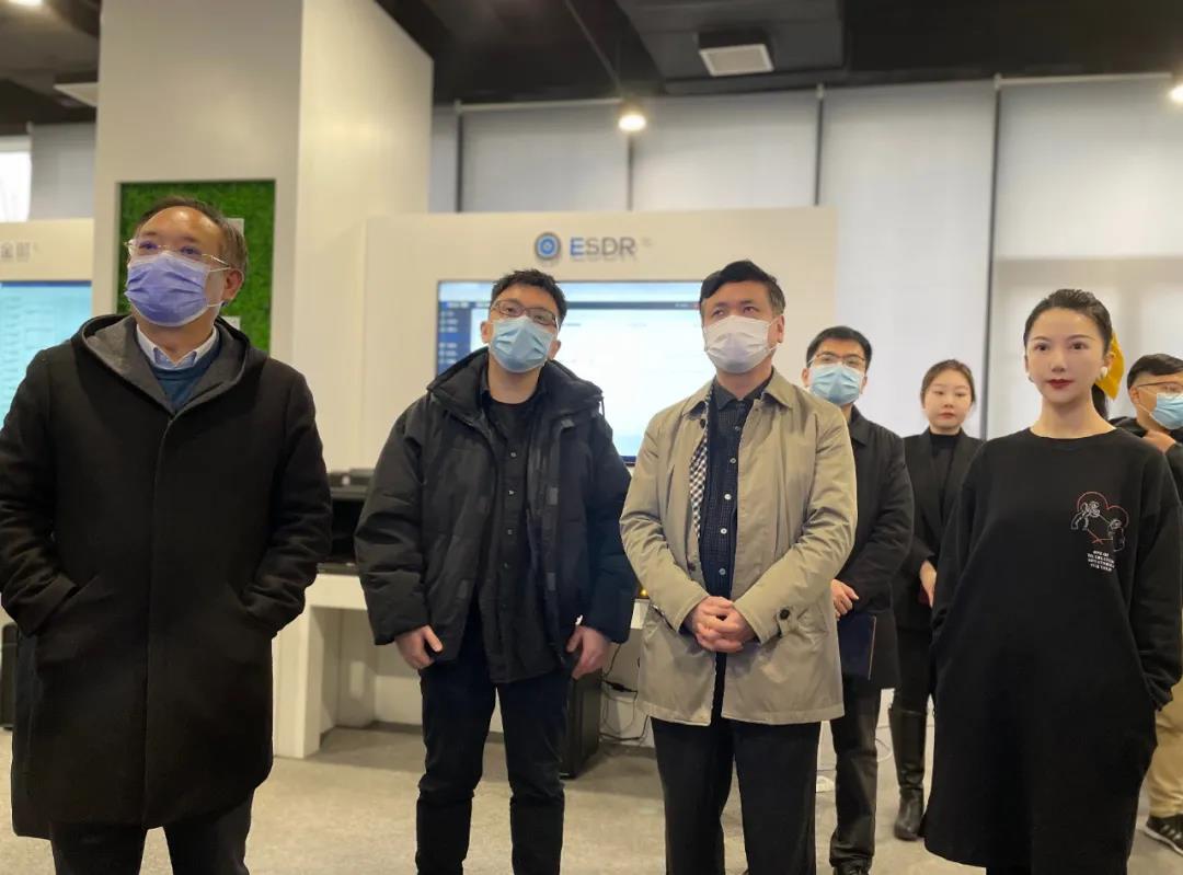 中国(南京)软件谷管委会孙中华主任一行莅临博智安全考察调研 - 作者:博智安全elex-安全小百科