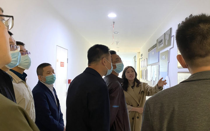 乌鲁木齐市政府及华西证券领导一行莅临成都链安调研考察 - 作者:成都链安科技有限公司 乌鲁木齐市政府及华西证券领导一行莅临成都链安调研考察 - 作者:成都链安科技有限公司