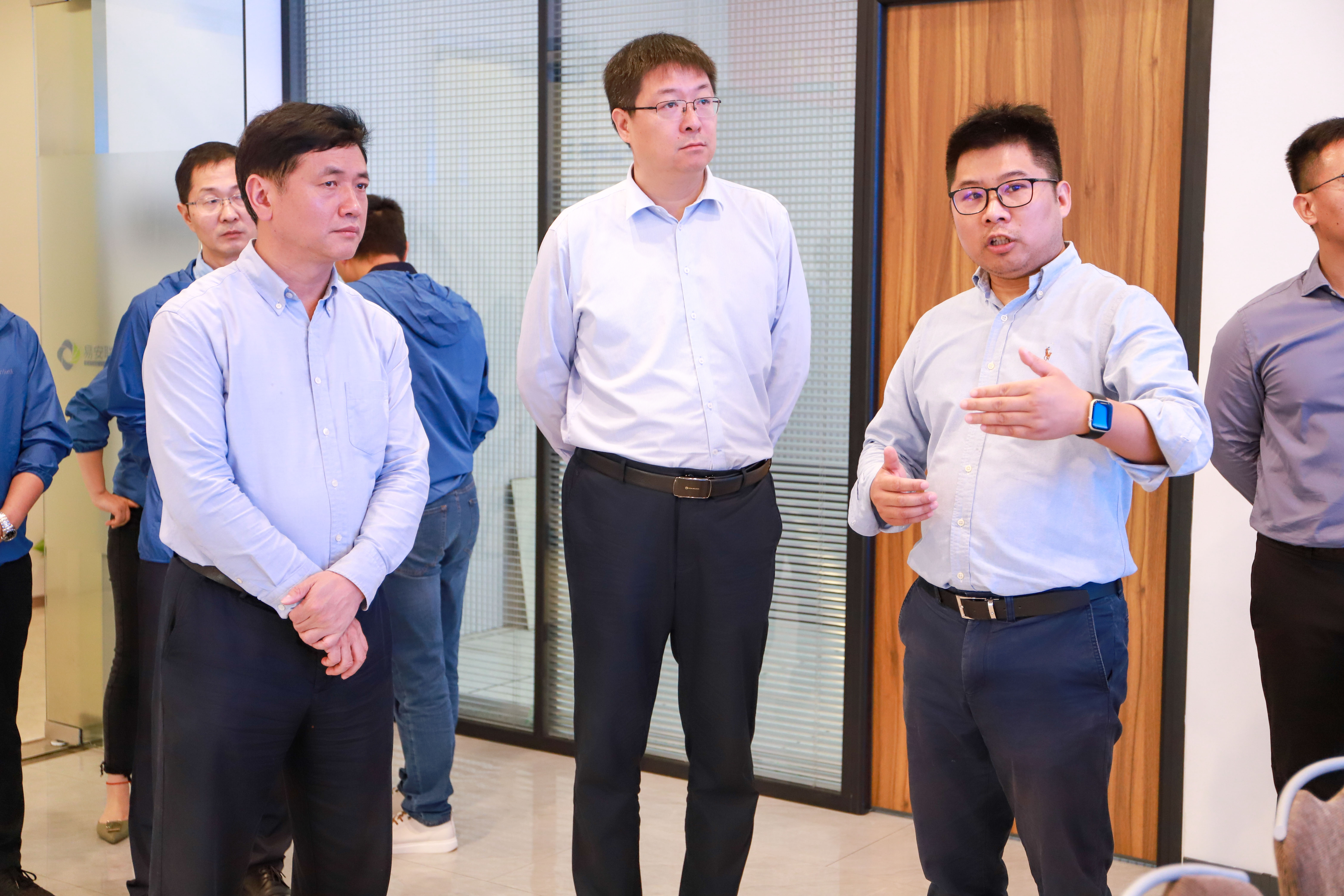 强势揭牌 | 易安联网络安全攻防实验室落成 - 作者:Enlink 强势揭牌 | 易安联网络安全攻防实验室落成 - 作者:Enlink