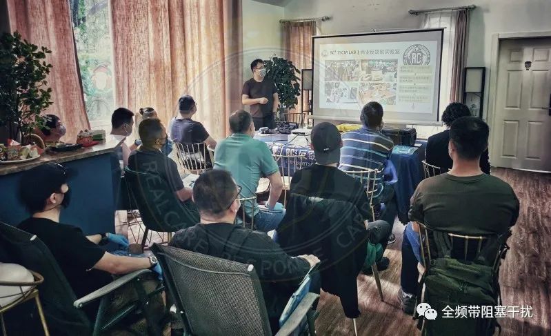 王一博、徐炳超都被跟踪窃听了?天哪,赶紧奉上『深度隐私保护课』! 王一博、徐炳超都被跟踪窃听了?天哪,赶紧奉上『深度隐私保护课』!