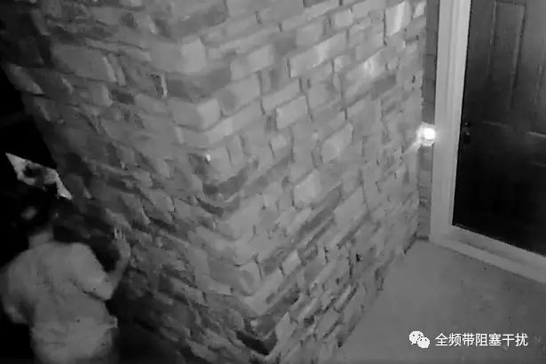 圣诞夜:防火防盗防老王 圣诞夜:防火防盗防老王