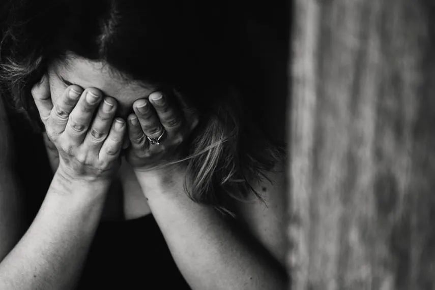 黑人外教奸杀女大学生后续:学校只愿退学费…家长悲痛欲绝 黑人外教奸杀女大学生后续:学校只愿退学费…家长悲痛欲绝