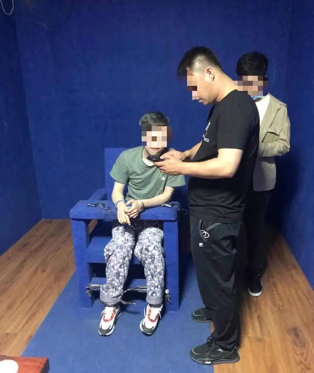 91大神究竟用了什么手段，让女大学生空姐心甘情愿拍视频？